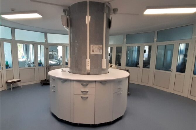Etajul I al Secției Clinice ATI a SCJU Sibiu a reintrat în circuitul medical, după finalizarea lucrărilor de modernizare
